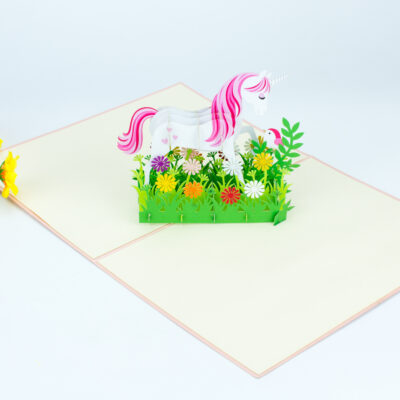 baby-girl-unicorn-pop-up-card-04