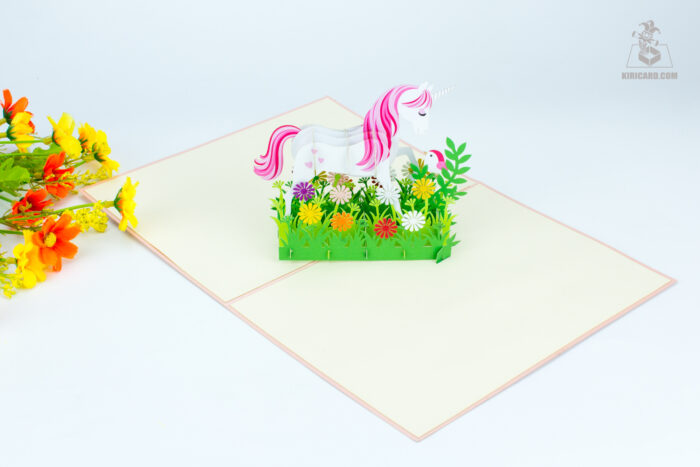 baby-girl-unicorn-pop-up-card-04
